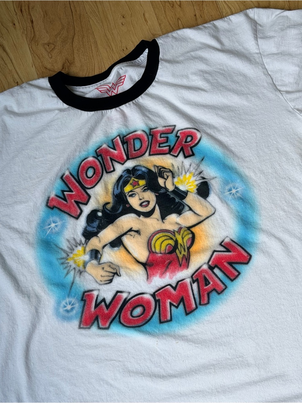 Vintage Style Wonder Woman Graffiti White Ringer Airbrush Style Shirt Size XL